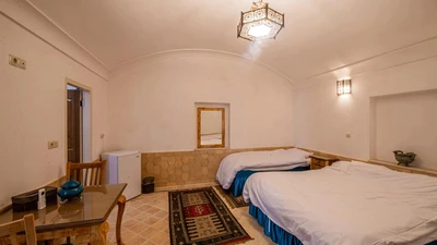 Baba Afzal Hotel