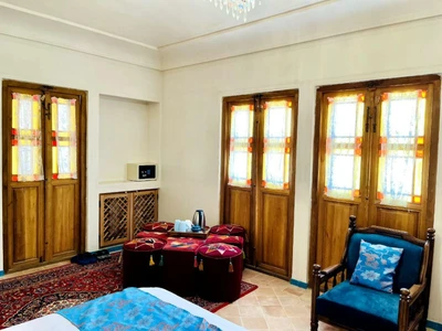 Ashkoob Traditional Hotel