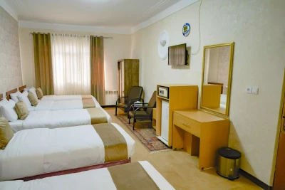 Arman Hotel