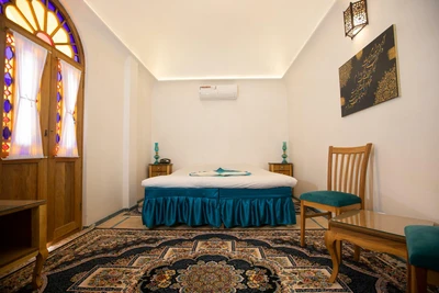 Baba Afzal Hotel
