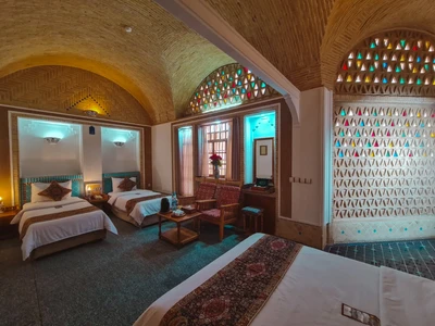 Moshir al-Mamalek Garden Hotel