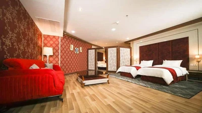 Tabarok Hotel