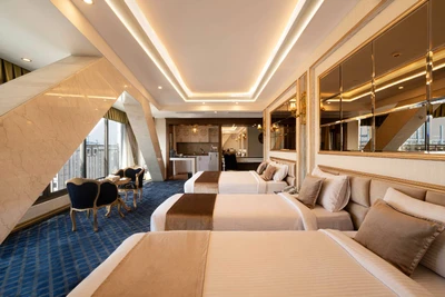Rose Darvishi Hotel