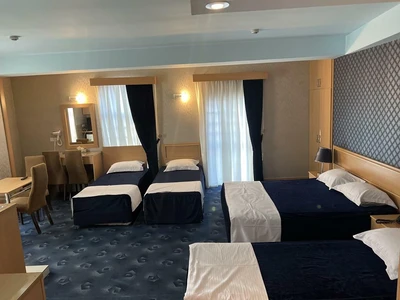 Ahrab Hotel