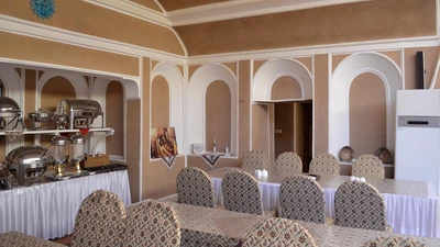 Royaye Ghadim Hotel