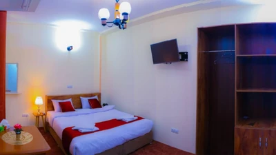 Gol Afra Hotel