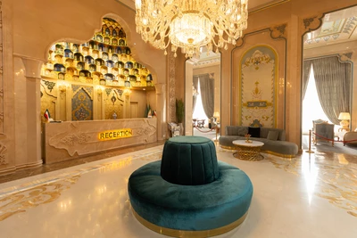 Chaharbagh Hotel