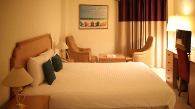 Hormoz Hotel