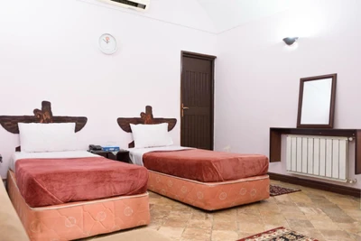 Rose Traditional Hotel