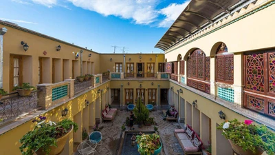 Sunrise Traditional Hotel