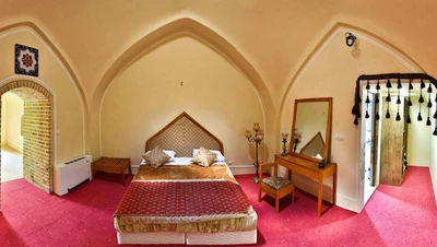 Laleh Bisotun Hotel