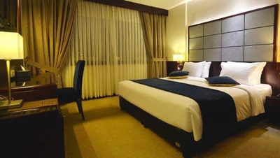 Elysee Hotel