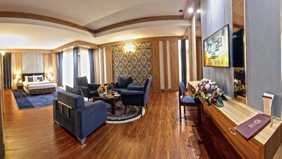 Pardisan Hotel