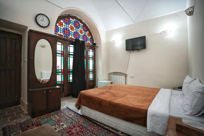 Rose Traditional Hotel