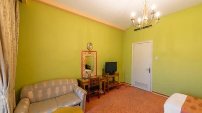 Abbasi Hotel
