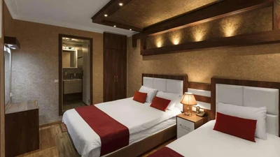 Alborz Hotel