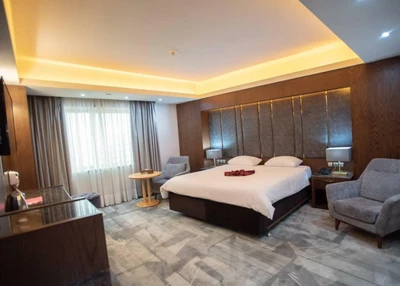 Elgoli Pars Hotel