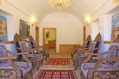 Karvanica Hotel