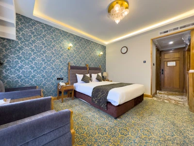 Abbasi Hotel