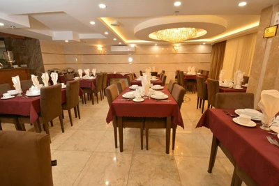 Sarmad Hotel