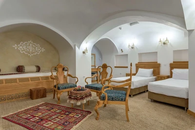 Karvanica Hotel