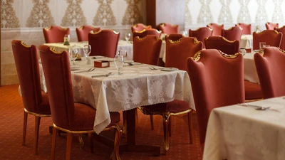 Zandiyeh Hotel