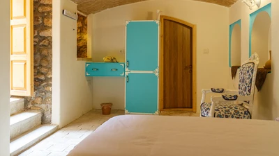Homayouni House