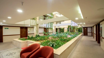 Shirazis Hotel