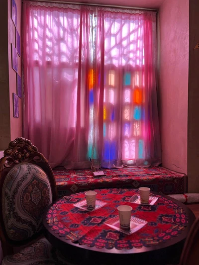 Mahmonir Traditional Hotel