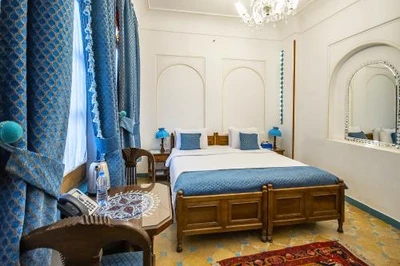 Ghasr Monshi Hotel