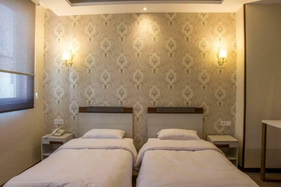 Vernus Hotel
