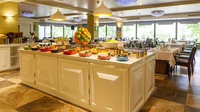 Espinas International Hotel