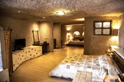 Laleh Kandovan Hotel