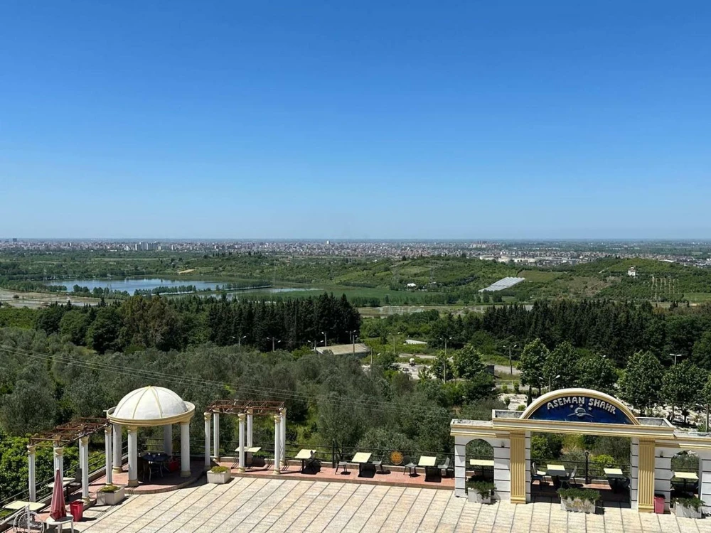 Aseman Shahr Hotel