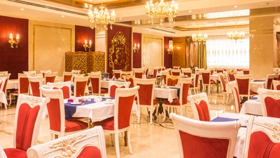 Almas Novin Hotel