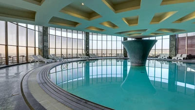 Shiraz Grand Hotel