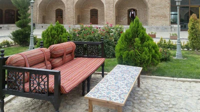 Laleh Bisotun Hotel