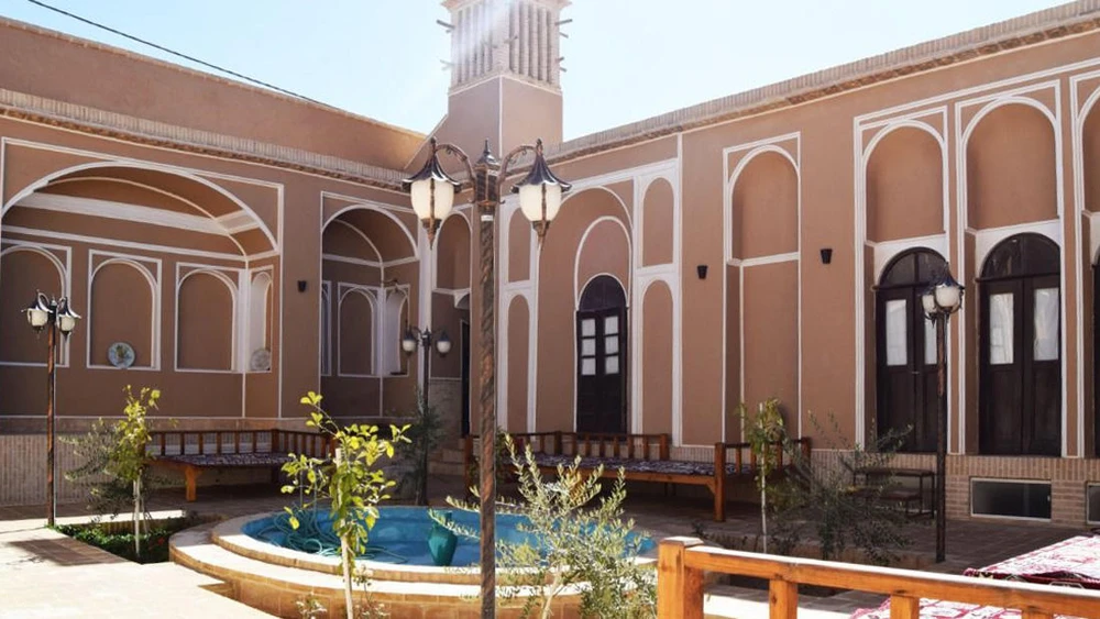 Kohan Payab Hostel