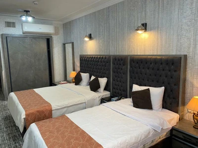 Persepolis Hotel
