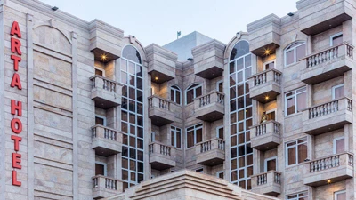 Arta Hotel