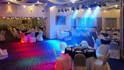 Hormoz Hotel