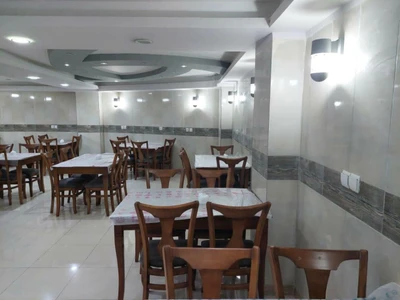 Qeshm Kavan Hotel