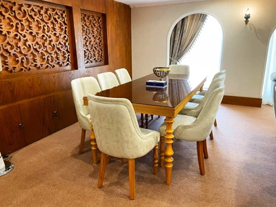 Khursheed-e-Hashtom Rauf Kowsar Hotel
