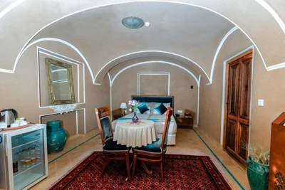 Mandegar House