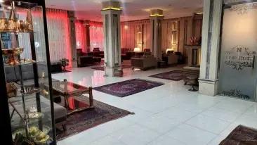 Zanjan Sepid Hotel