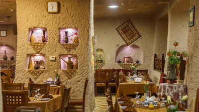 Laleh Kandovan Hotel