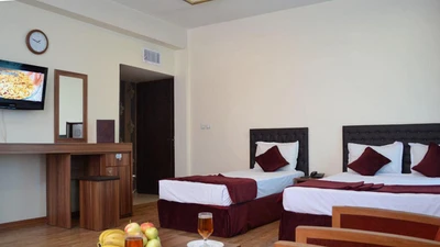 Javaheri Hotel
