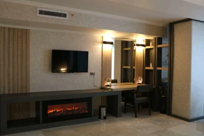 Diyako Palace Hotel