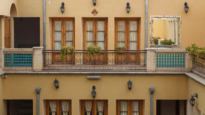 Sunrise Traditional Hotel