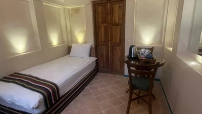 Ashkoob Traditional Hotel
